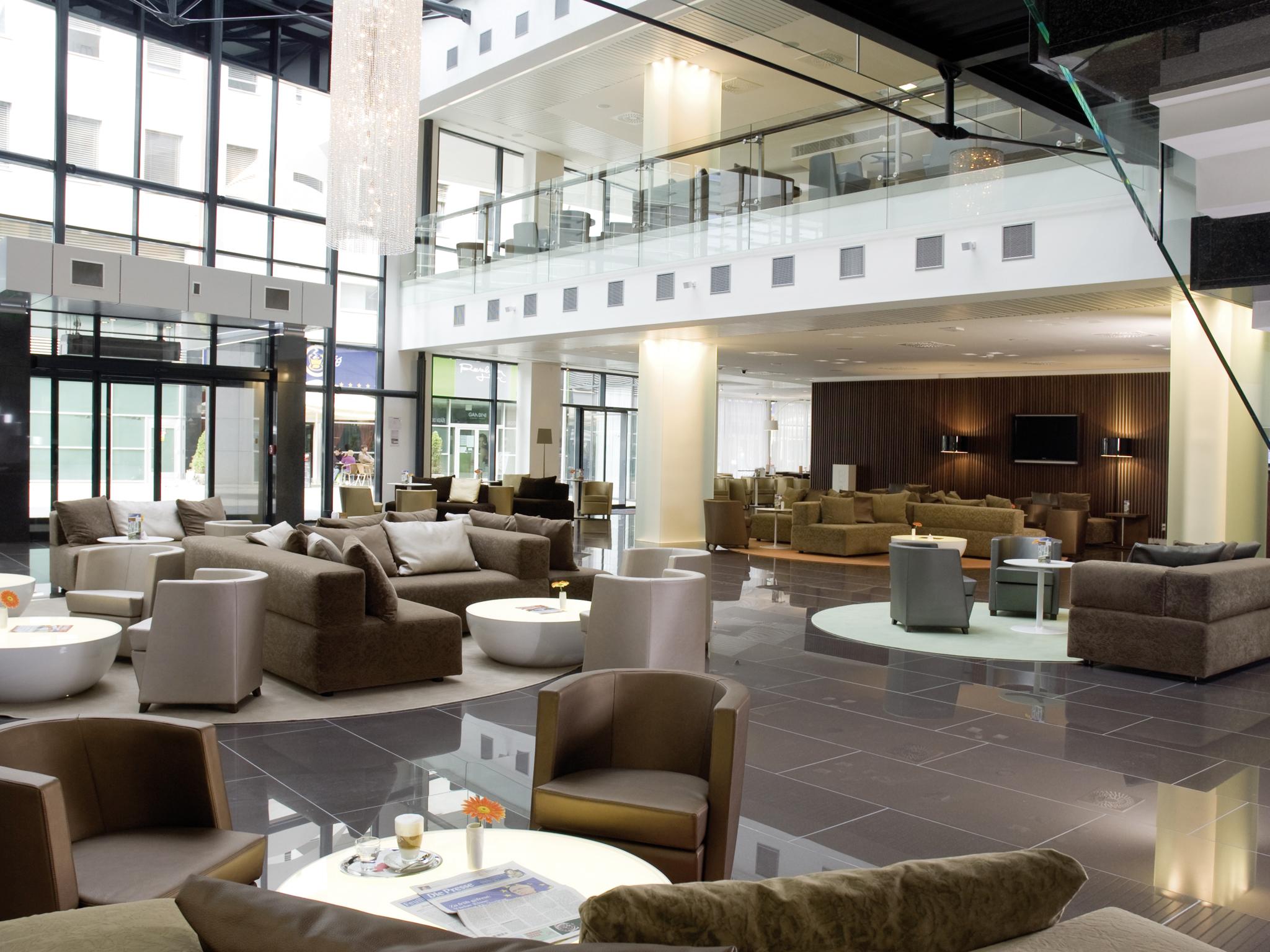 Ac Hotel By Marriott Bratislava Old Town Bagian luar foto