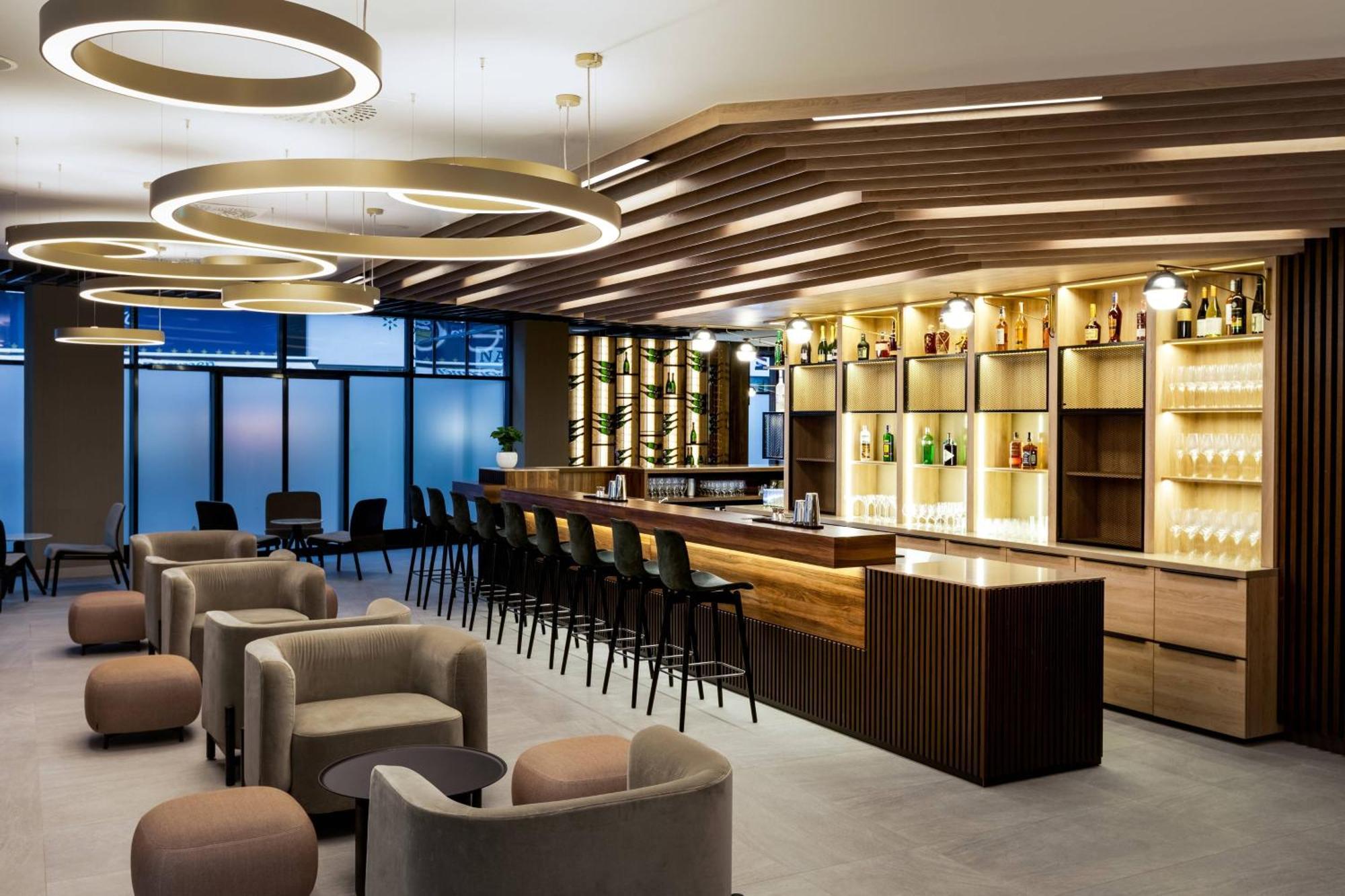 Ac Hotel By Marriott Bratislava Old Town Bagian luar foto