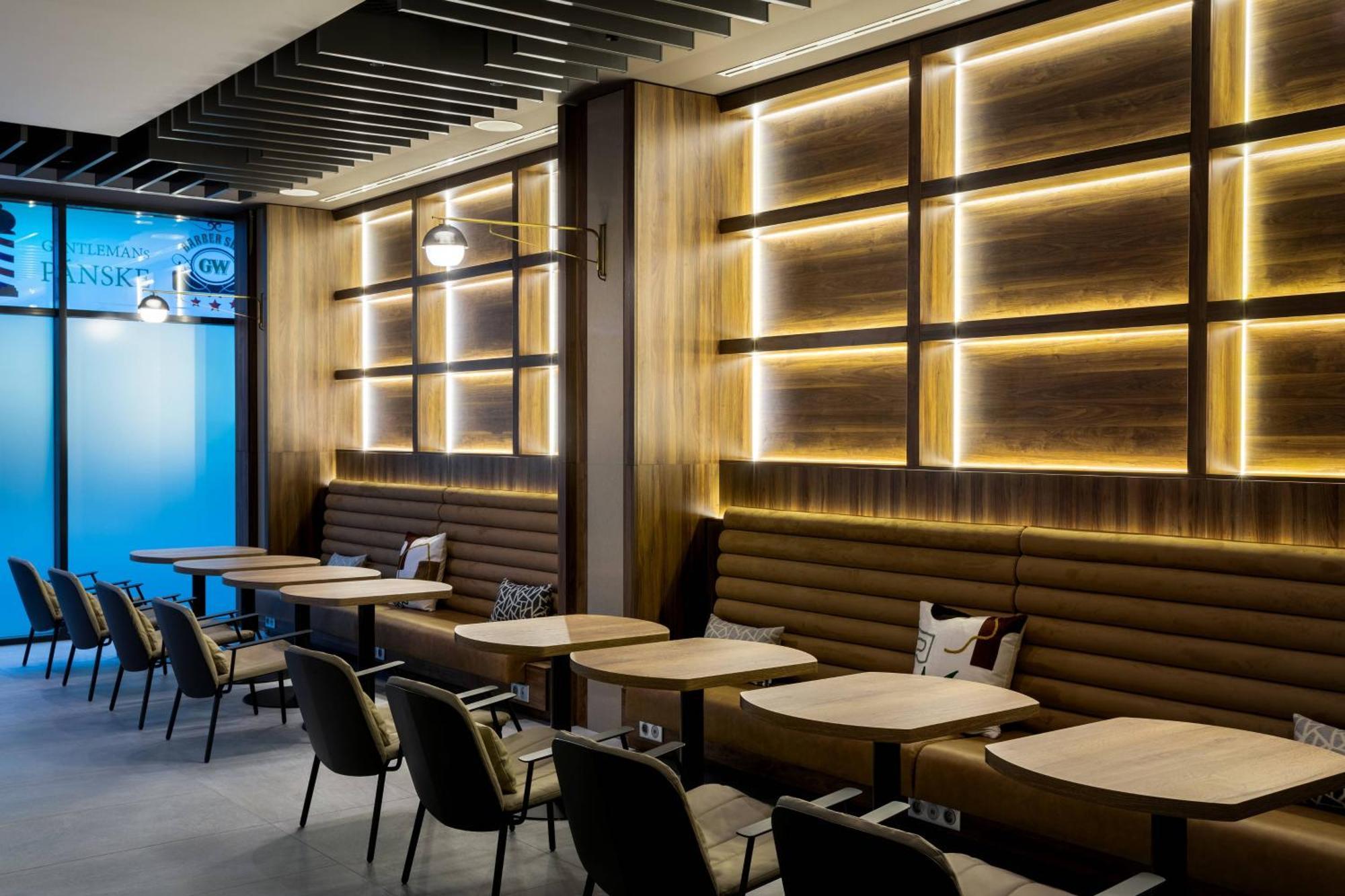 Ac Hotel By Marriott Bratislava Old Town Bagian luar foto